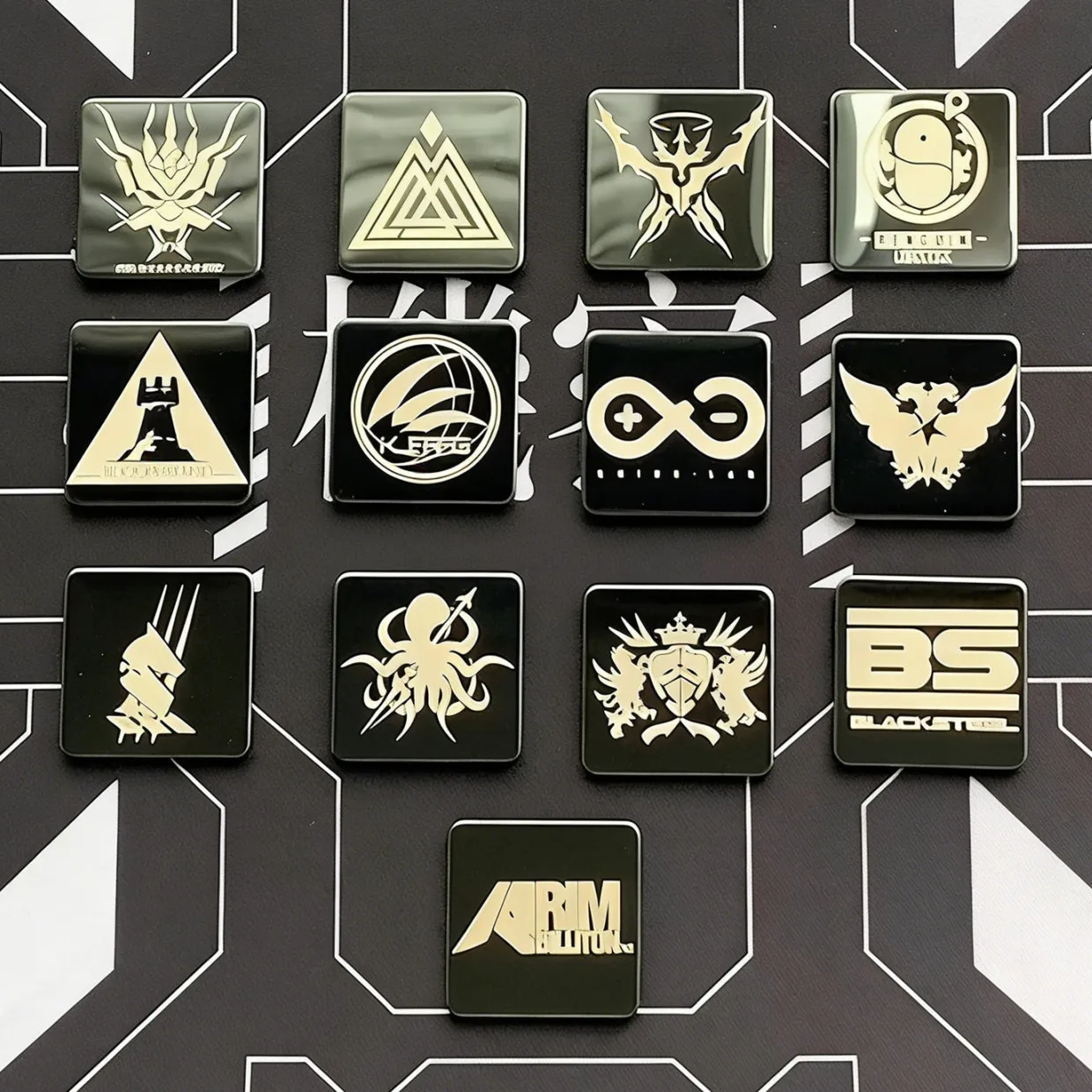 Parche táctico Arknights metal Rhode Island con gancho para mochila - imagen 5