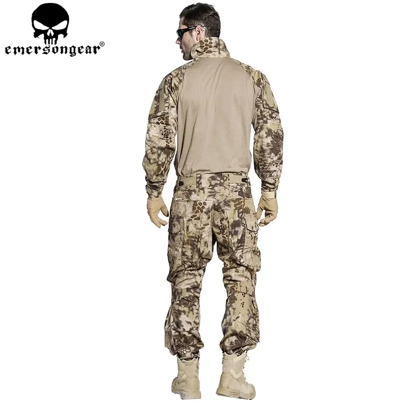 Vista del conjunto y pantalones cargo