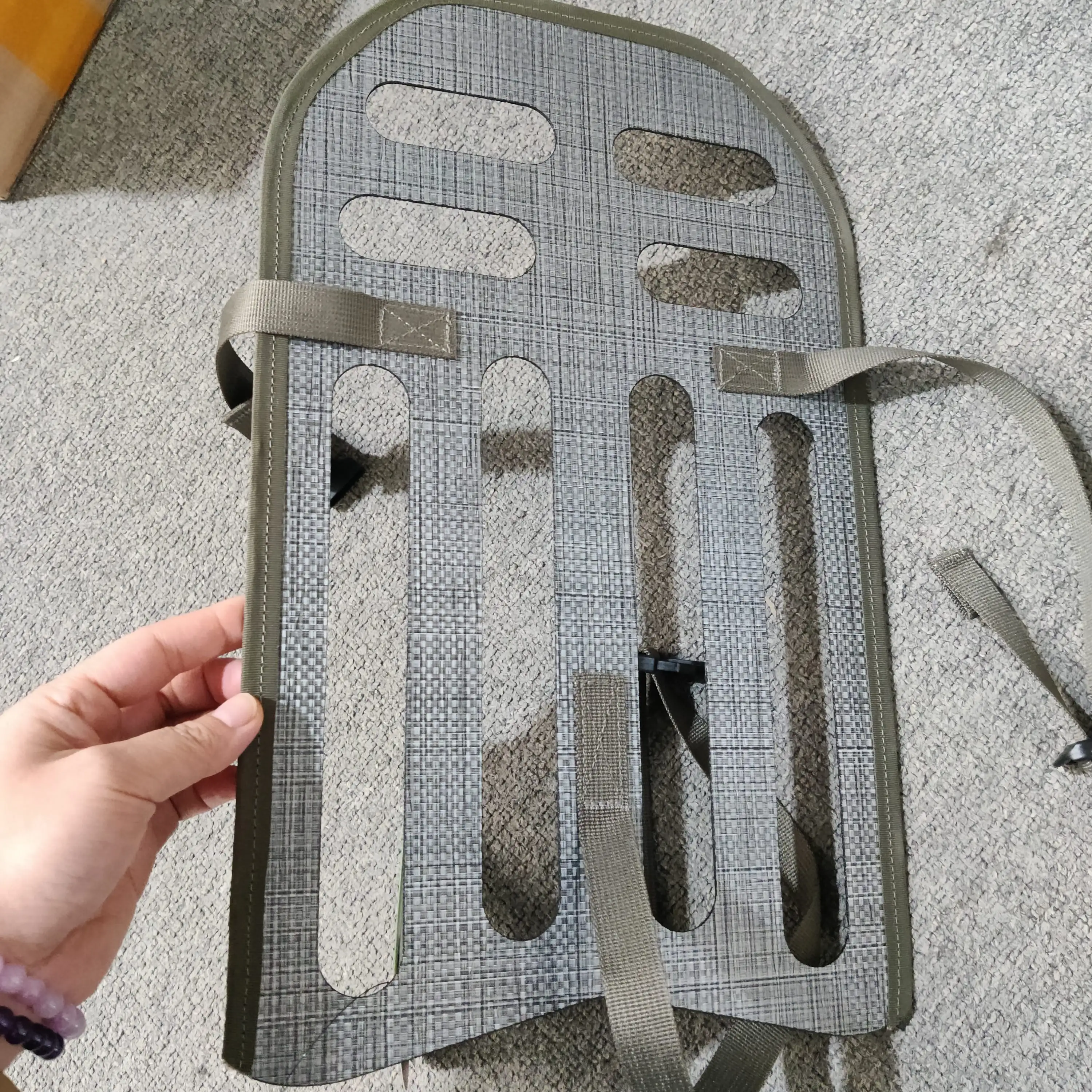 Placa soporte táctica en T para mochila AVS y chalecos - imagen 4