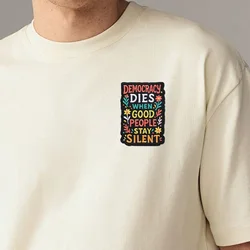 Parche bordado termoadhesivo frase democracia manualidades ropa y gorra