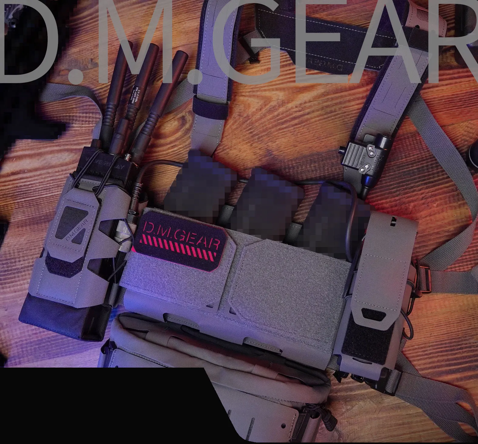 Vista frontal del DMGear Chaleco Táctico Ligero Portaplacas