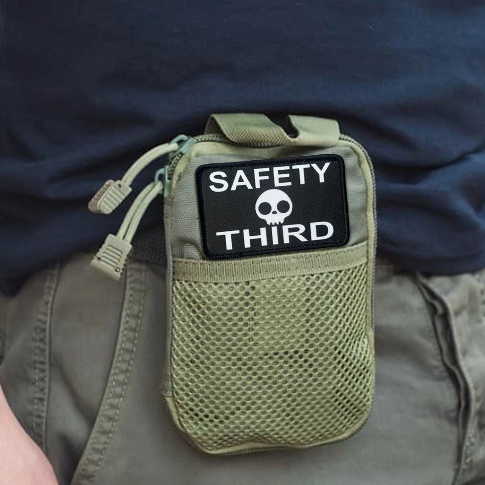 Parche táctico calavera con velcro para mochila y equipo militar - imagen 3