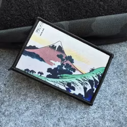 Parche táctico Monte Fuji y flor de cerezo gancho y bucle