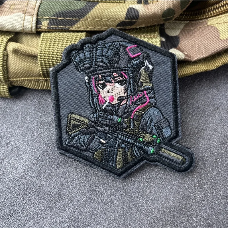 Parche táctico bordado chica militar moral con gancho y bucle - imagen 5