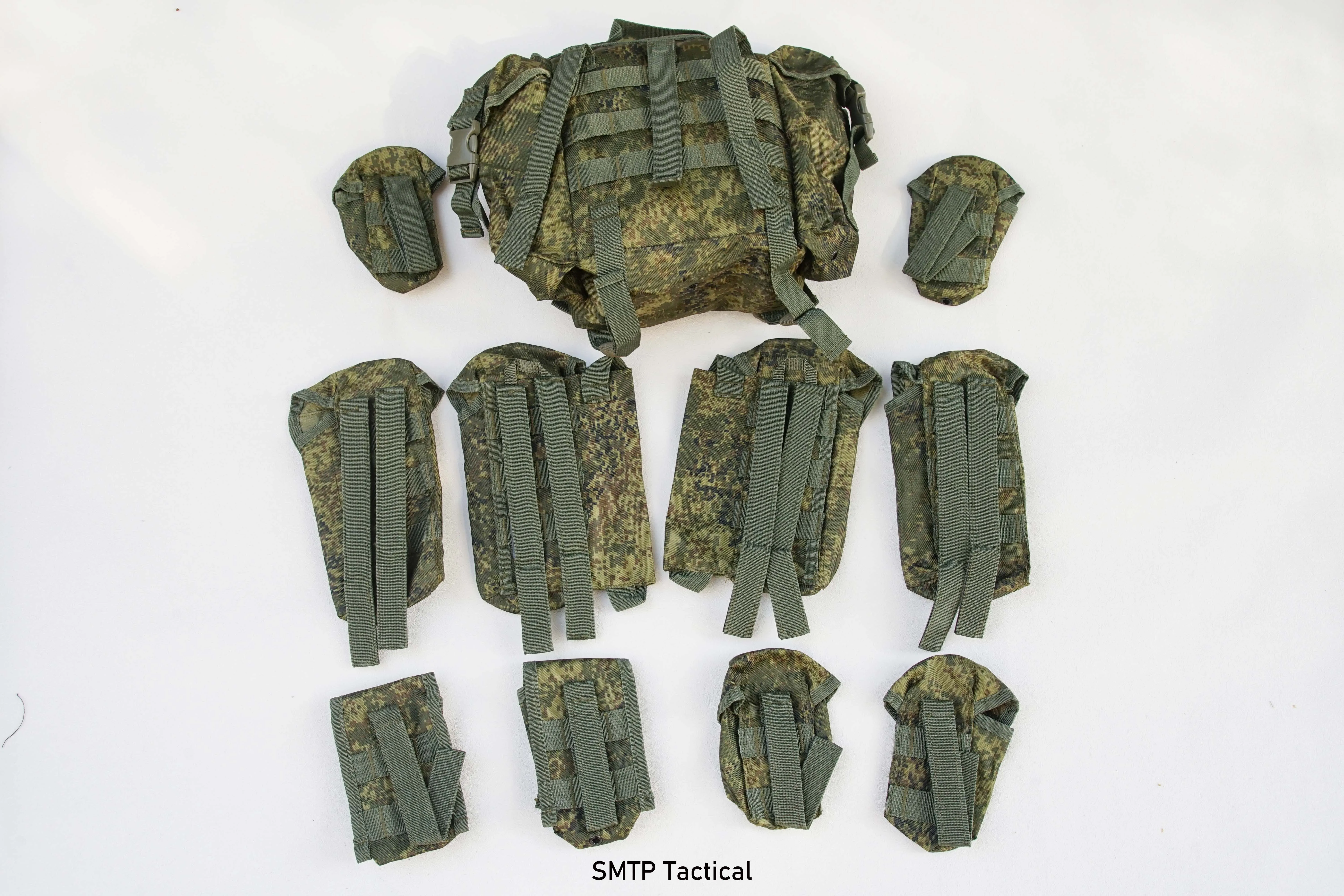 Sistema de fijación MOLLE detalle