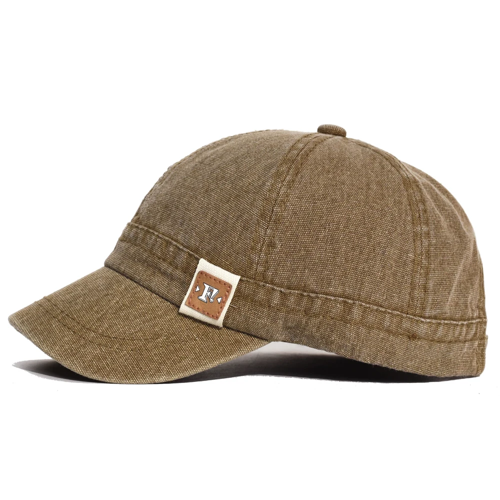 Gorra ajustable en estilo camionero