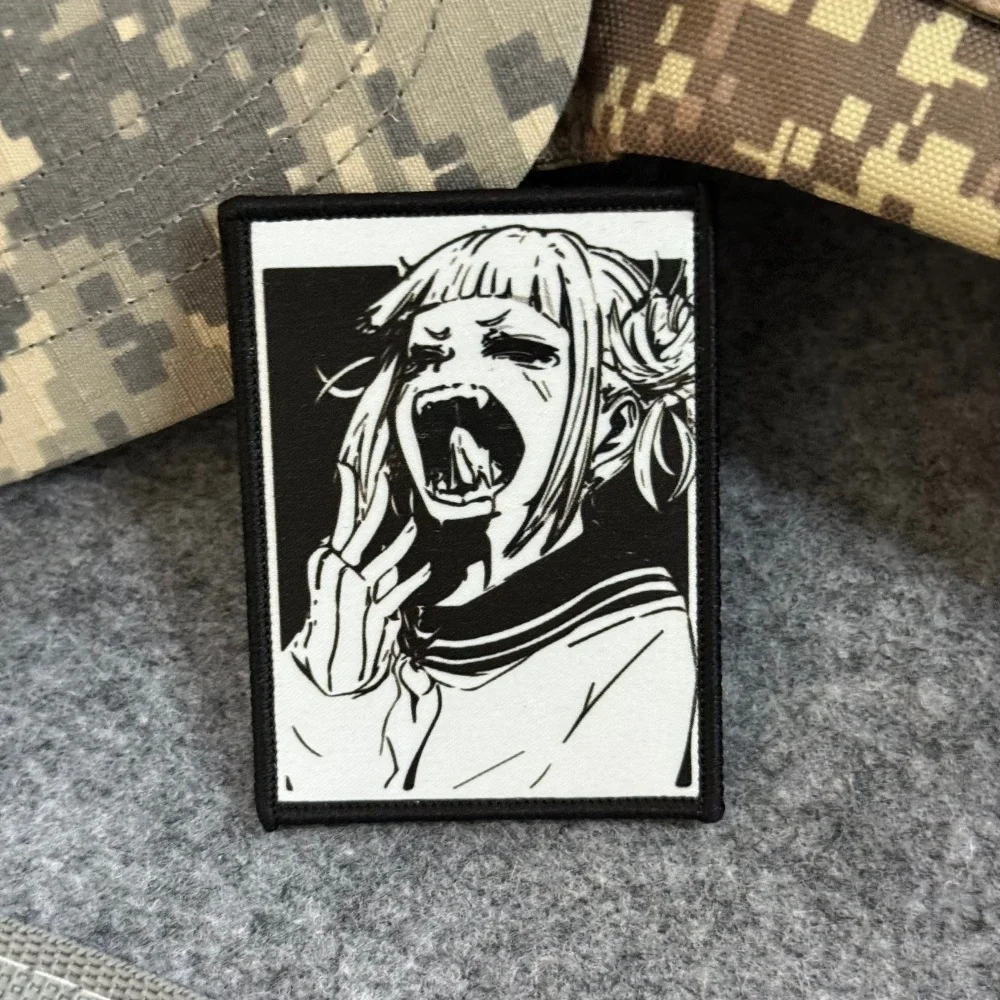 Parche táctico manga blanco y negro gancho y bucle para mochila - imagen 3