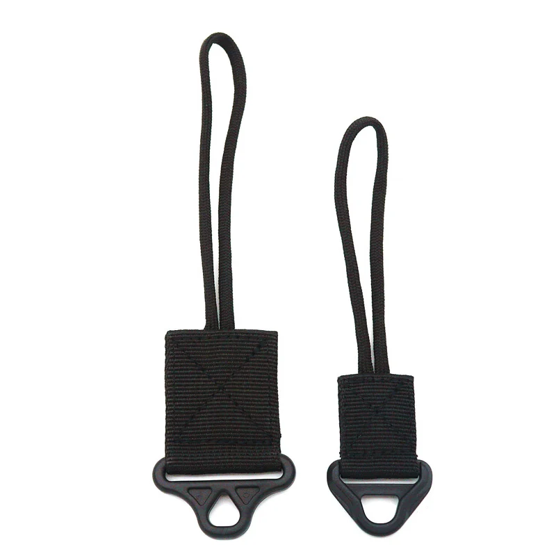 Detalle de la trenza de paracord y hebilla de ajuste
