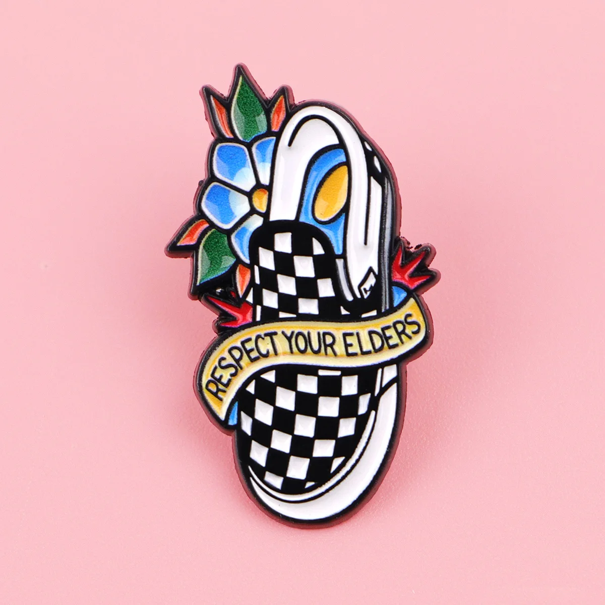 Detalle de diseño old school con flores y frase
