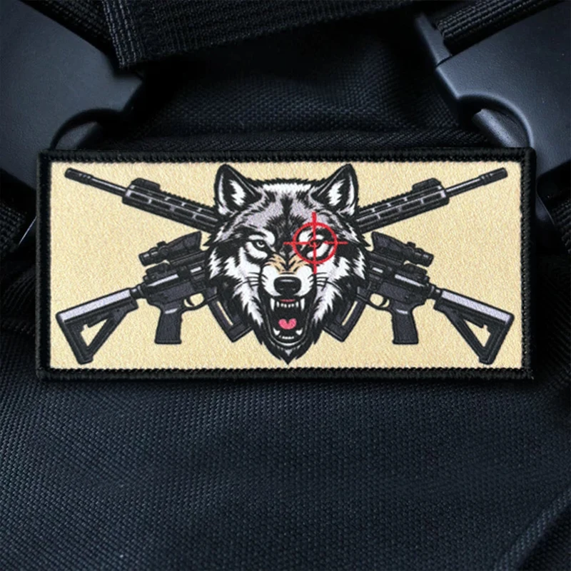 Parche táctico Lobo Solitario cruces de rifle retícula roja velcro - imagen 4