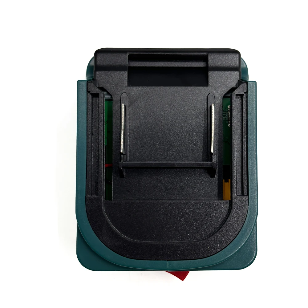 Makita convertidor bidireccional con USB y pantalla digital