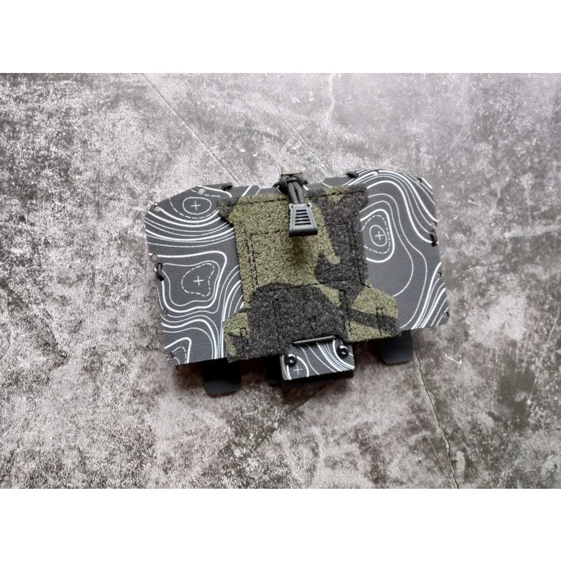 Detalle del sistema de fijación MOLLE