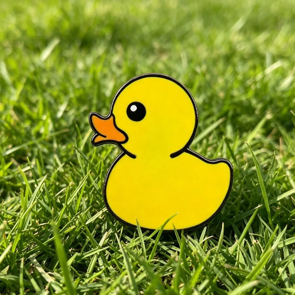 Pin esmaltado con pato de dibujos animados – Broche de animal - imagen 2