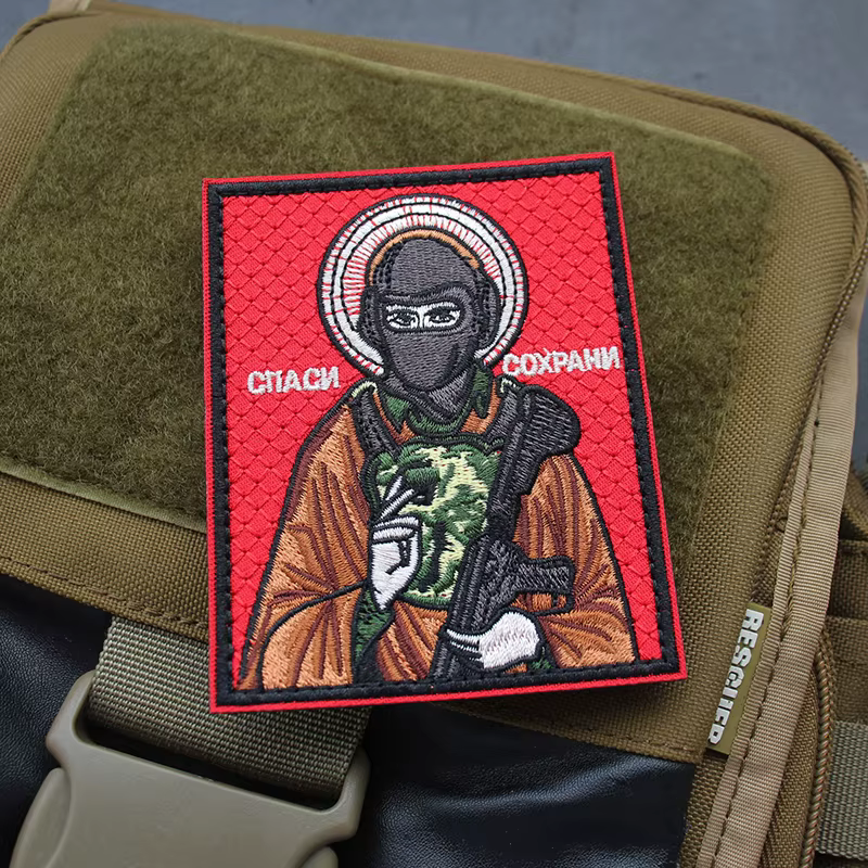 Parche bordado guerrero enmascarado – Brazalete táctico militar - imagen 2