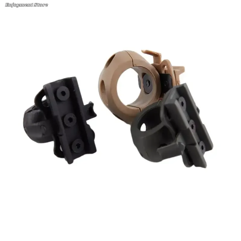Soporte linterna táctica casco Mich – Clip iluminación rápida - imagen 4
