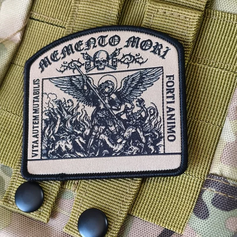 Parche táctico Arcángel Miguel con gancho y bucle para mochila - imagen 5