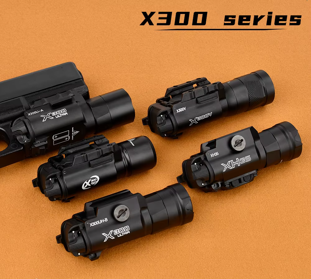 Linterna táctica WADSN X300U montada sobre pistola