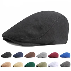 Boina newsboy de punto con visera espiga informal