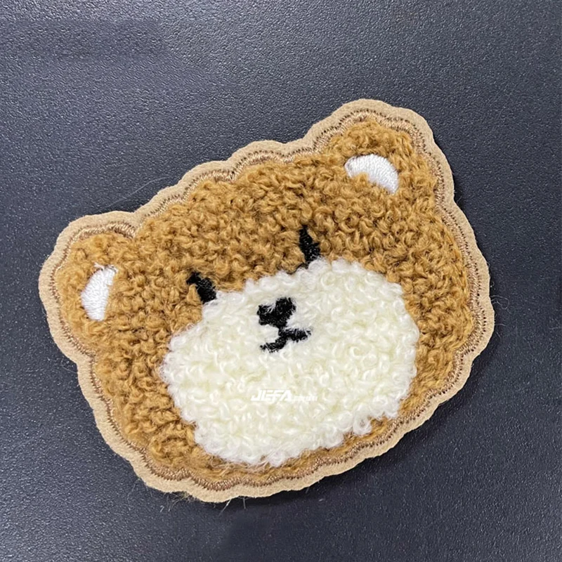 Parche bordado chenilla conejo y oso de dibujos animados para coser - imagen 4