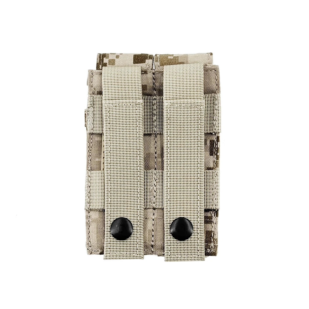 Funda MOLLE porta-cargadores 9 mm con soporte linterna