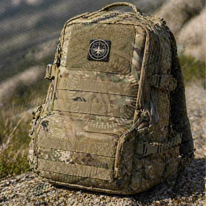 Parche táctico metálico hecho a mano para ropa y mochilas - imagen 2
