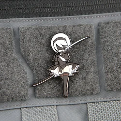 Yurha 2B Parche Metal Anime Chica Mecánica – Insignia Táctica