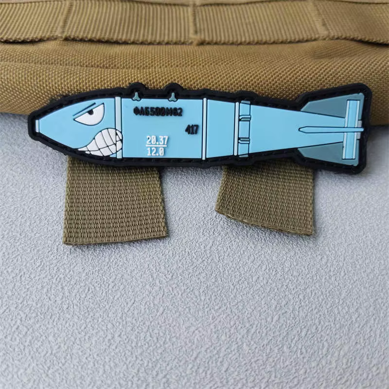 Parche táctico PVC de avión con adhesivo velcro para mochila - imagen 3