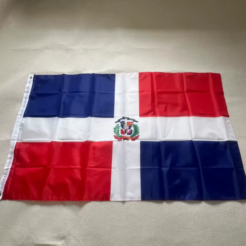 Bandera colgante dominicana en interior
