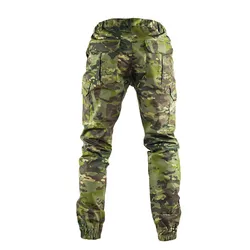 Pantalones tácticos verdes con múltiples bolsillos para aire libre