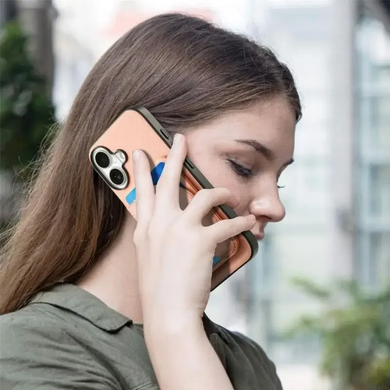 Funda móvil antichoque magnética con tarjetero en PU texturizado - imagen 3