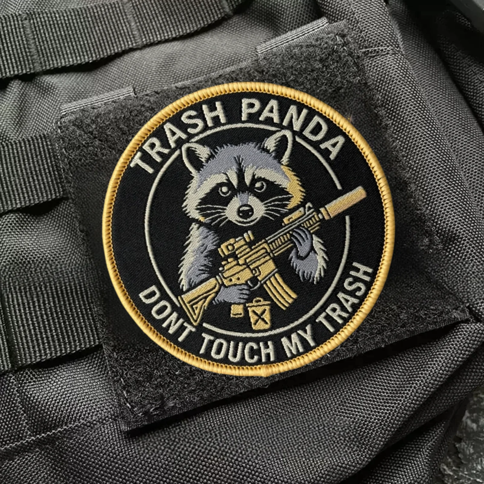 Aplique Trash Panda para mochila, ropa o brazalete
