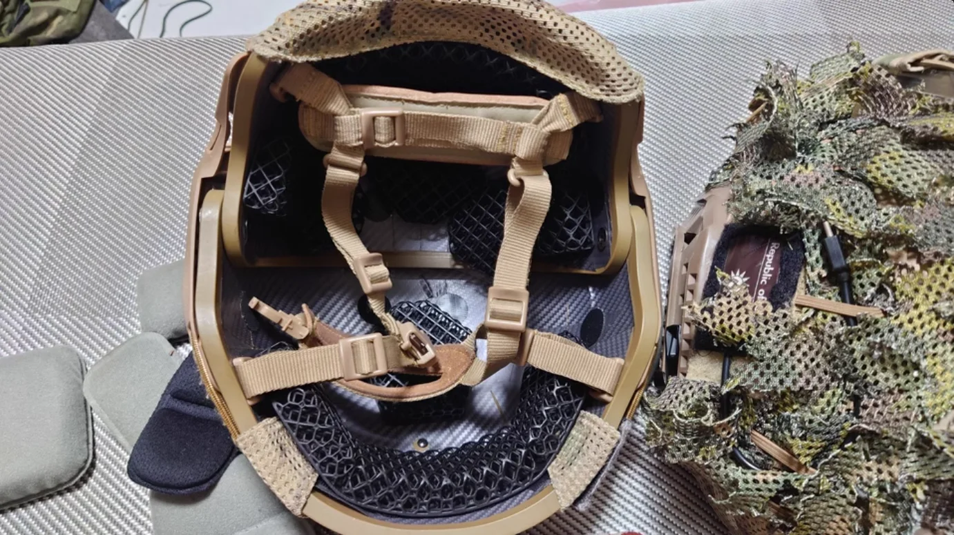 Comparación con casco tradicional de espuma