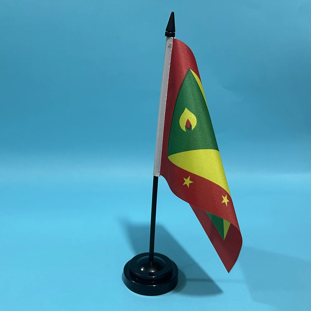 Bureau Klein bandera nacional de Granada en poliéster - imagen 4