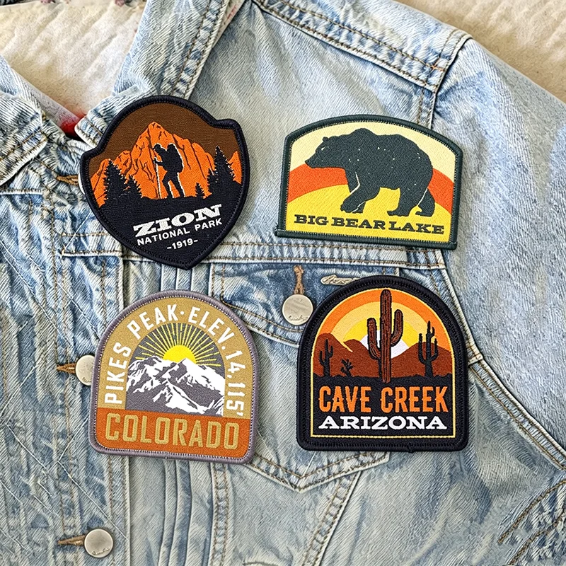Parche termoadhesivo bordado montaña aventura para ropa y mochila - imagen 3