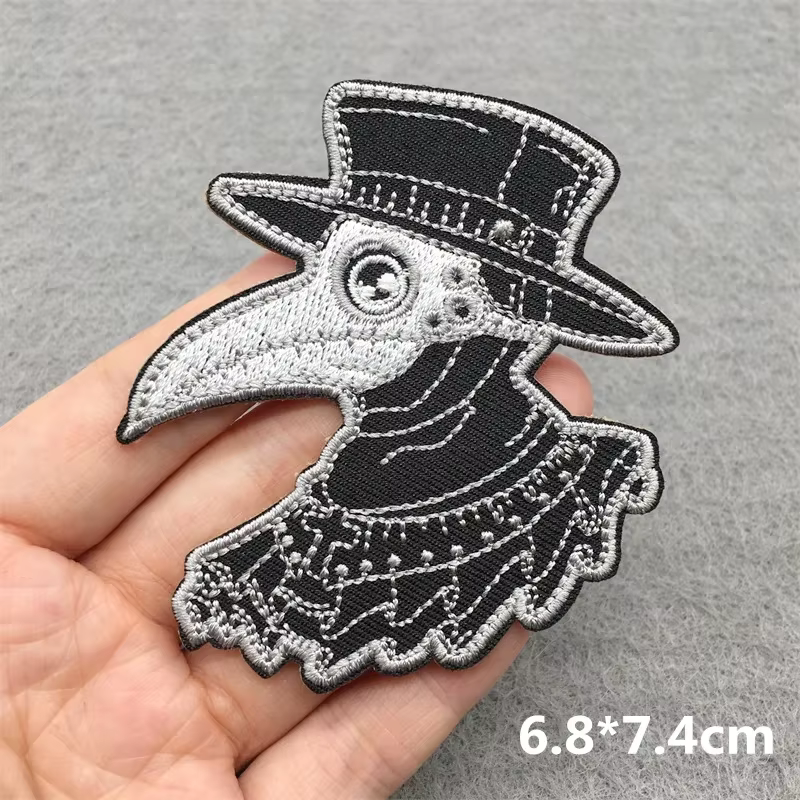 Parches estilo punk con tiras