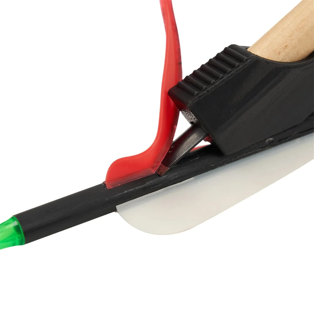 Raspador de plumas para flechas de arquería de madera