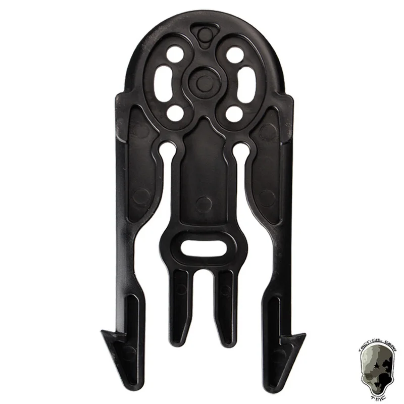 Clip adaptador MOLLE con accesorio acoplado