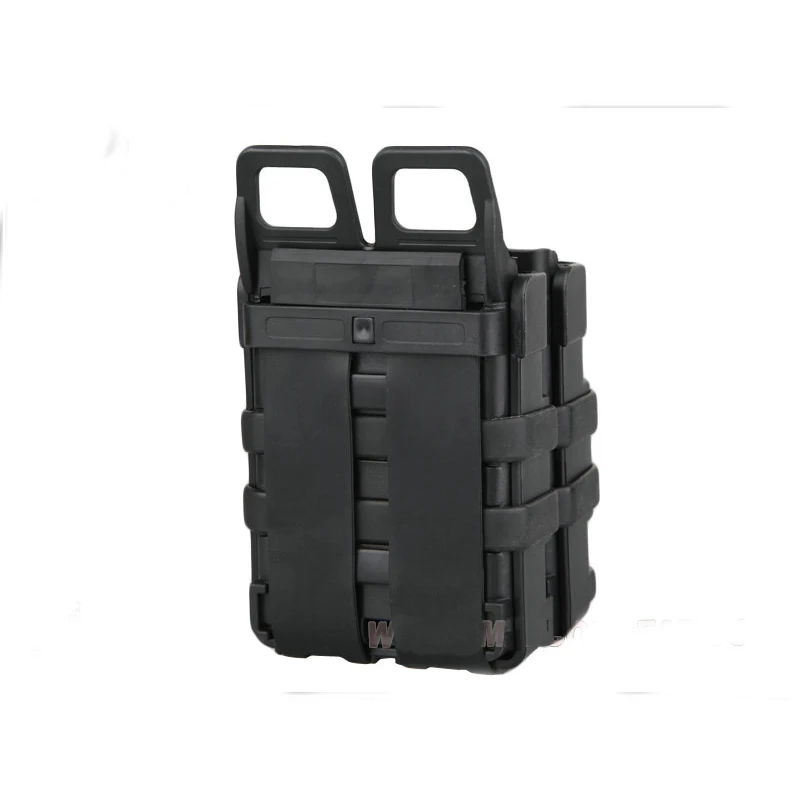 Detalle del material y la funda para uso táctico
