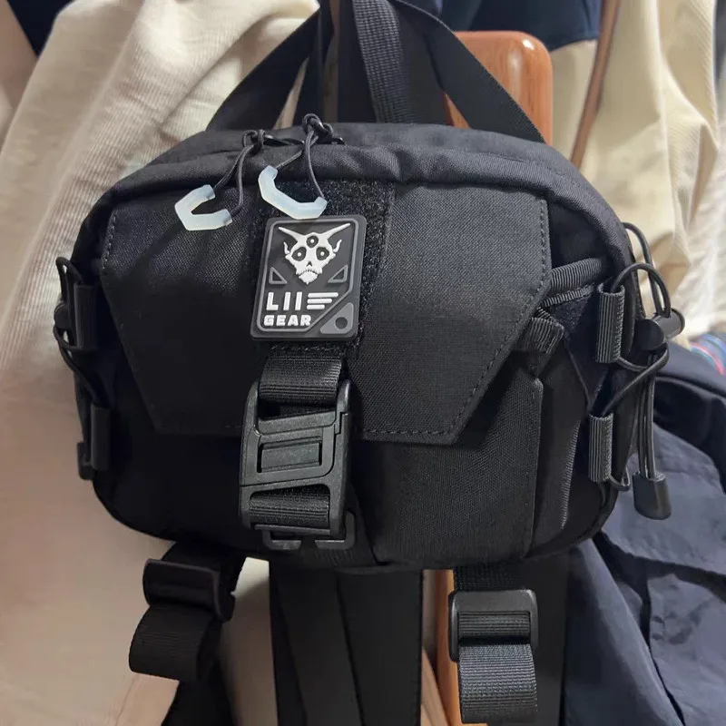 Parche táctico PVC 3D calavera luminosa – Para chaleco MOLLE - imagen 3