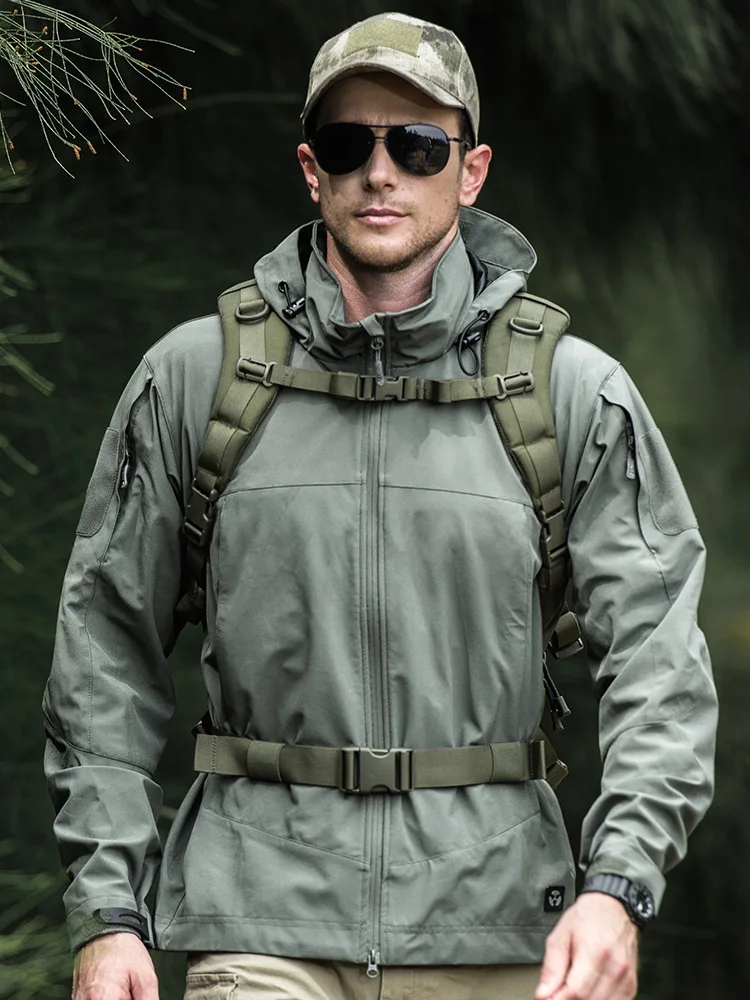 Chaqueta táctica softshell ligera a prueba de viento y lluvia - imagen 2