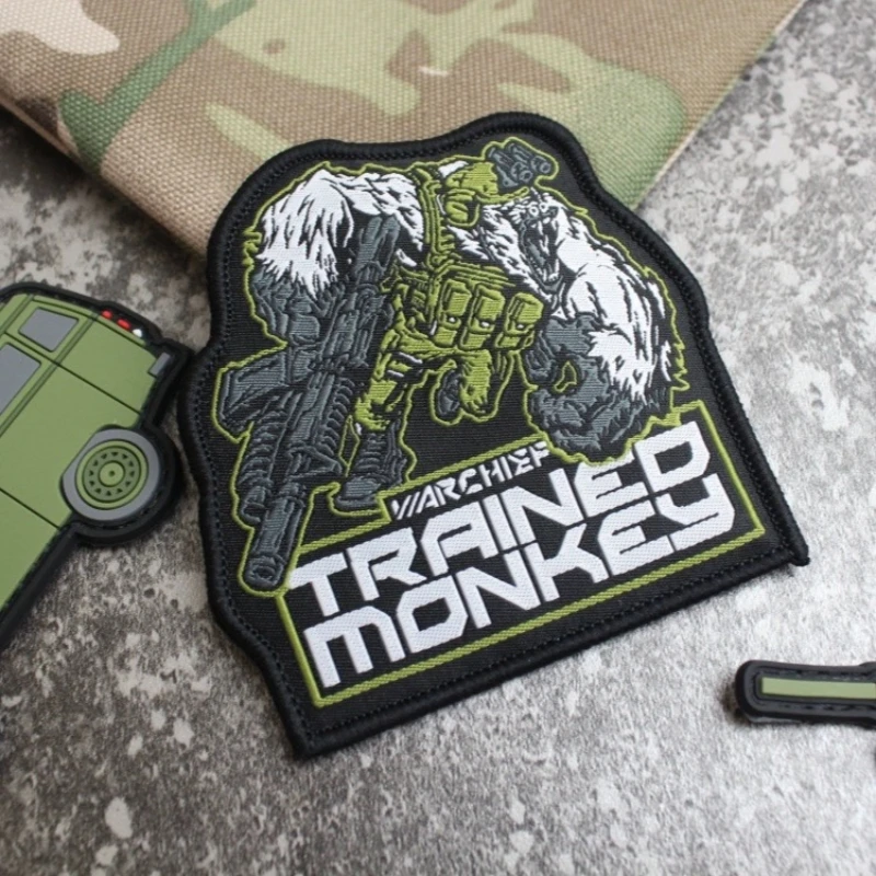 Parche velcro mono entrenado – insignia táctica para MOLLE - imagen 3