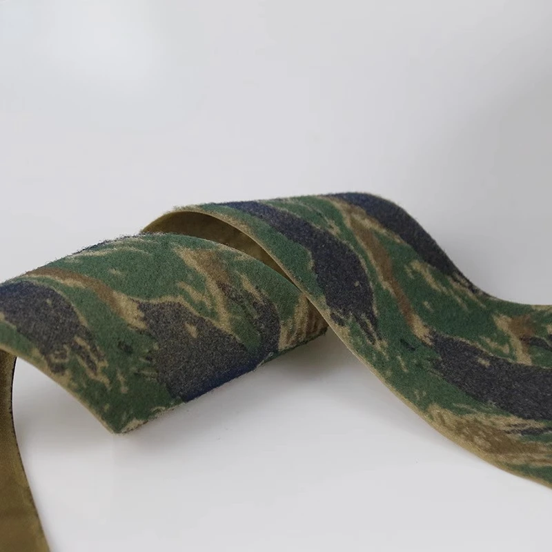 Cinta velcro camuflaje tigre azul lado pelo coser sin pegamento