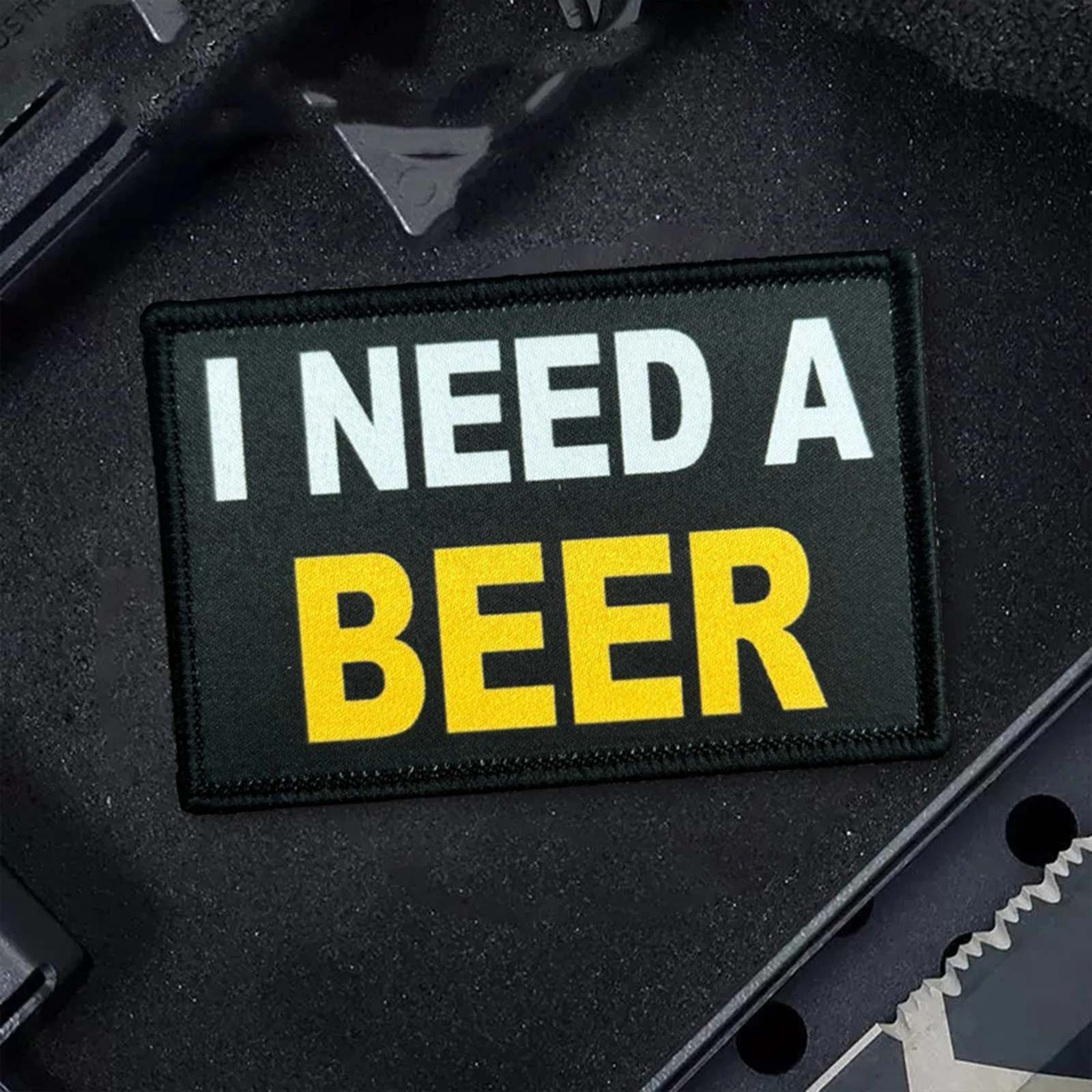 I Need A Beer – Parche táctico velcro para mochila y equipamiento - imagen 4