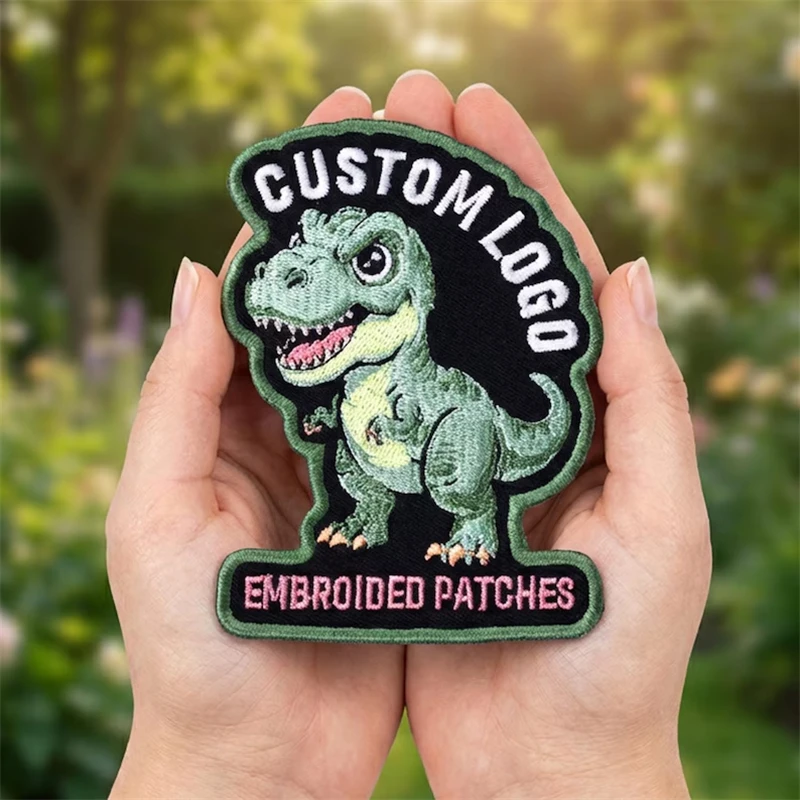 Parche bordado logo personalizado para coser, planchar y velcro - imagen 4