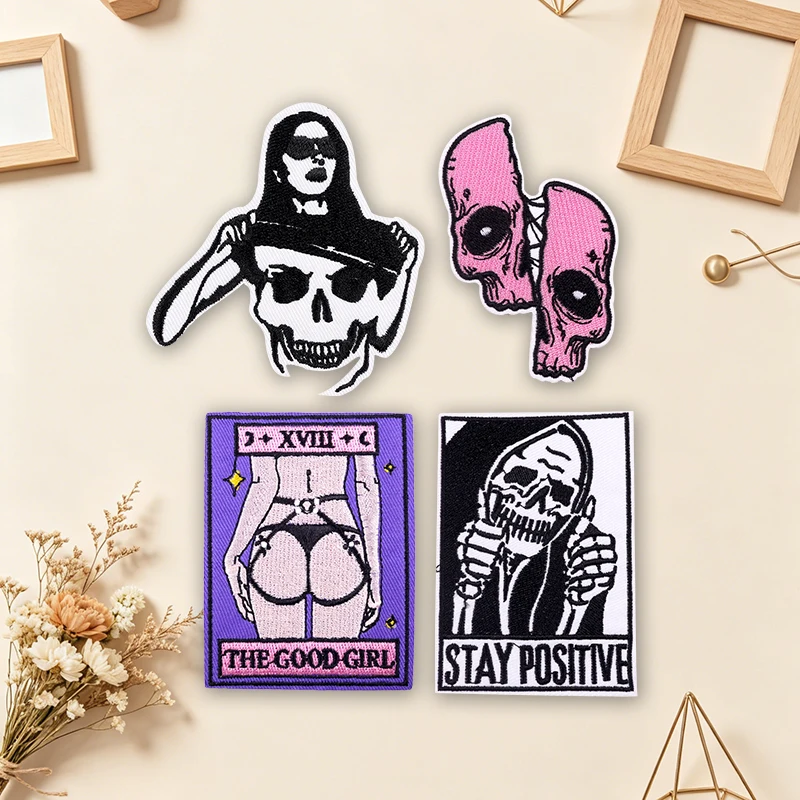 Parches termoadhesivos góticos punk con esqueletos y tarot oscuro - imagen 4