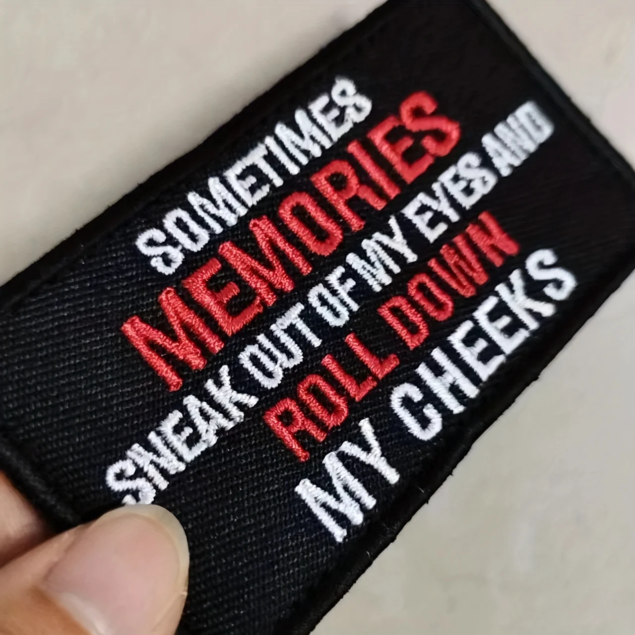 Parche táctico militar velcro MOLLE para mochila y equipo - imagen 5
