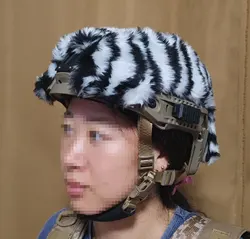 Funda táctica casco corte alto piel de tigre camuflaje invernal blanco