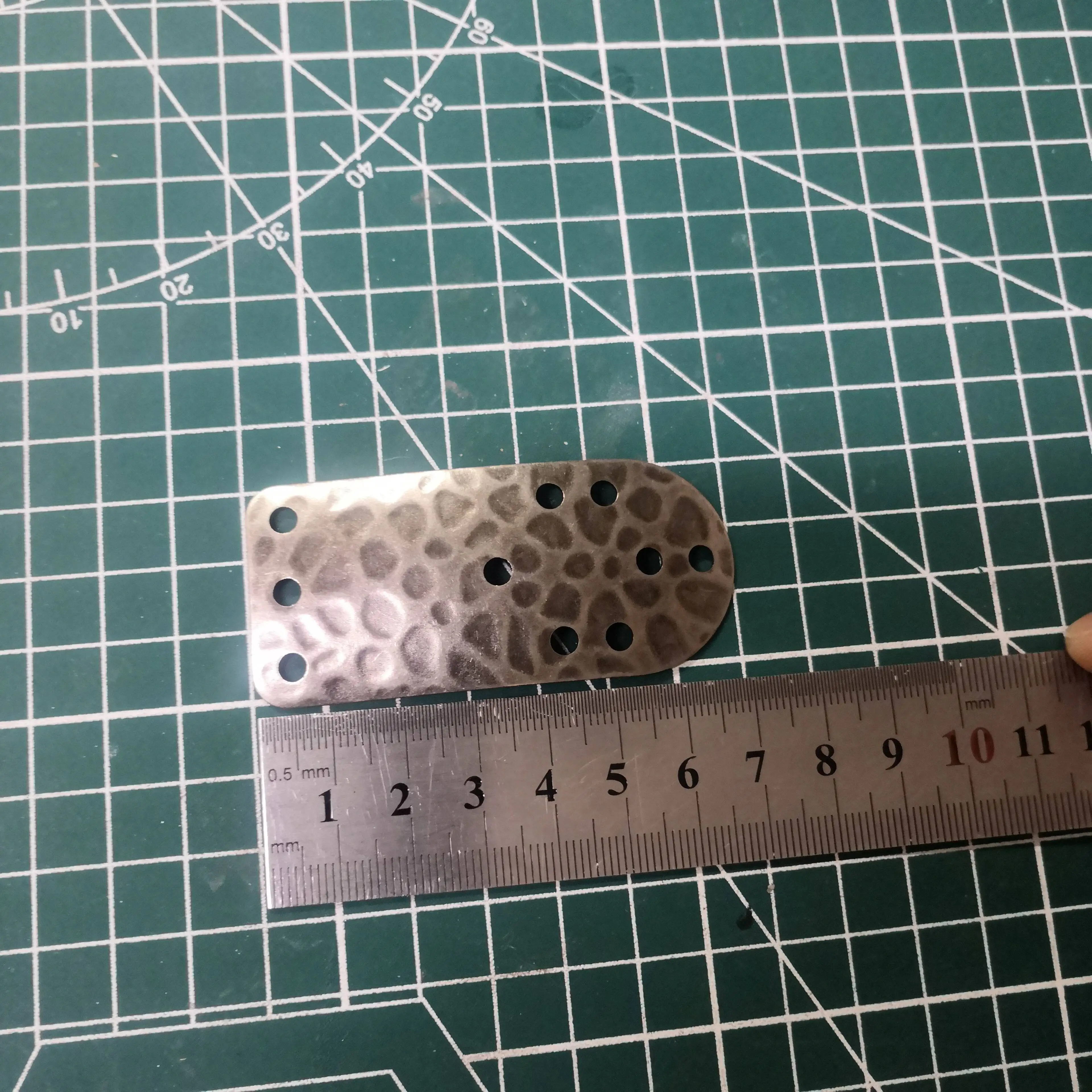 Placa de armadura martillo patrón galvanizada plateada para bricolaje - imagen 5