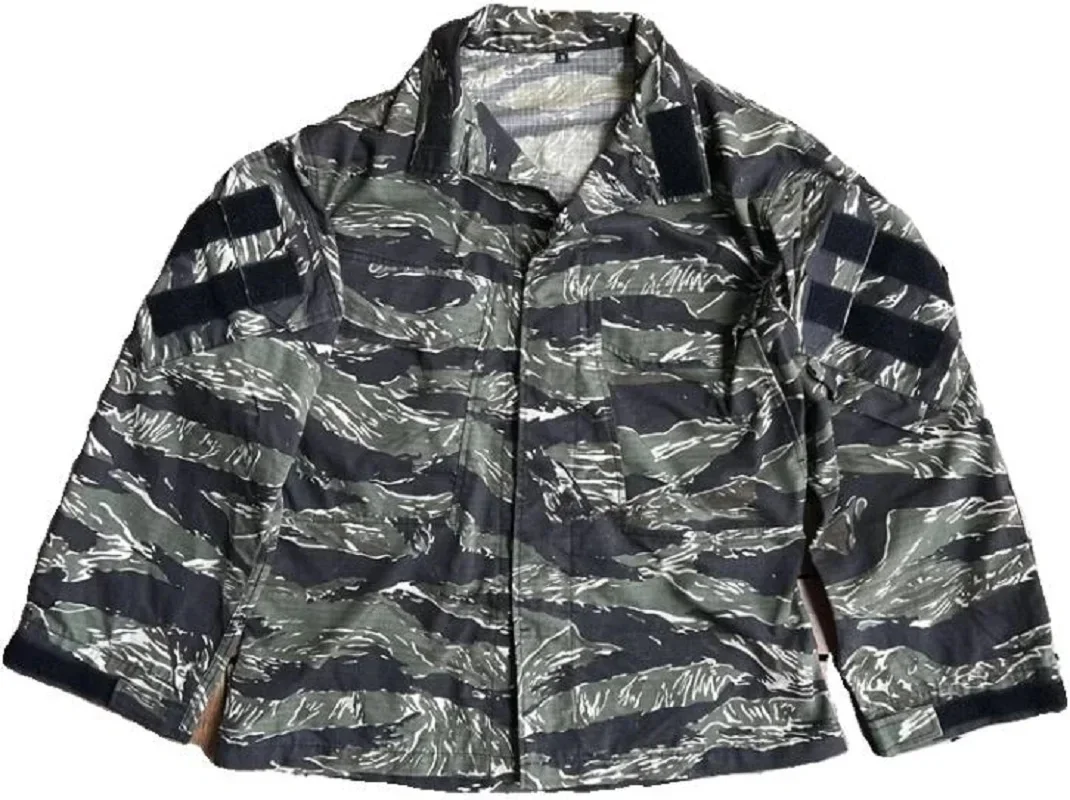 Abrigo táctico GEN3 manga larga camuflaje desierto
