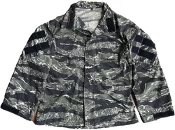 Abrigo táctico GEN3 manga larga camuflaje desierto